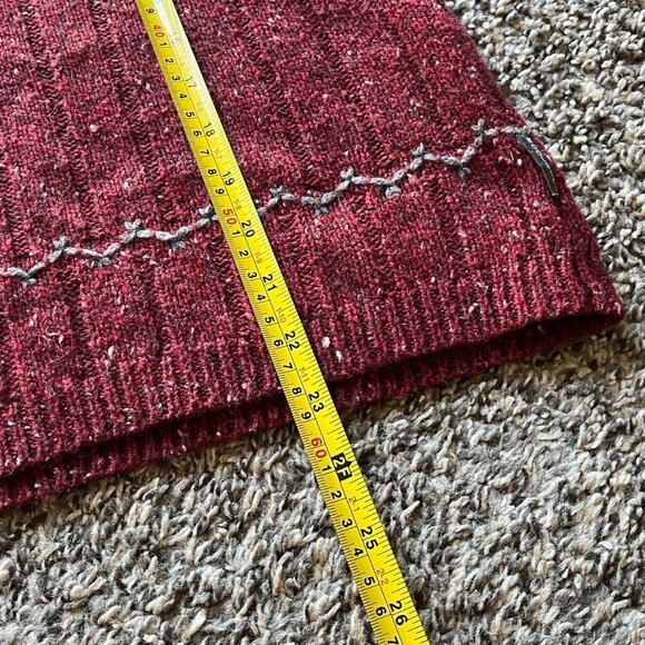 Woolrich Knit Sweater Womens Medium Ruby Heather Wool Blend VNeck Cable Knit Top - Picture 6 of 8